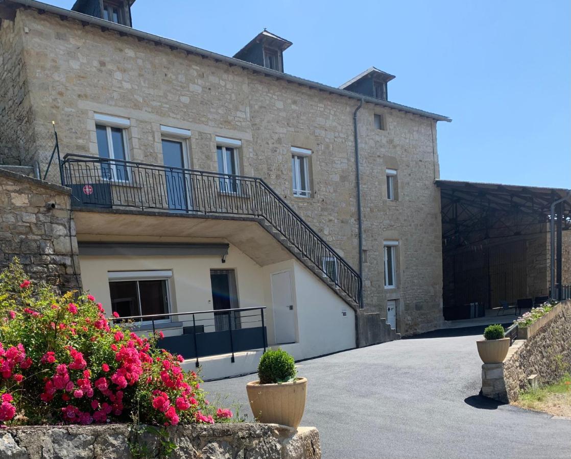 Gite 4 Etoiles - La Maison De Paul Coussergues Exterior photo